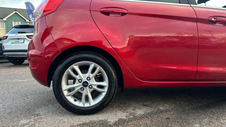 Ford Fiesta 1.0 EcoBoost Zetec 5dr Petrol Hatchback